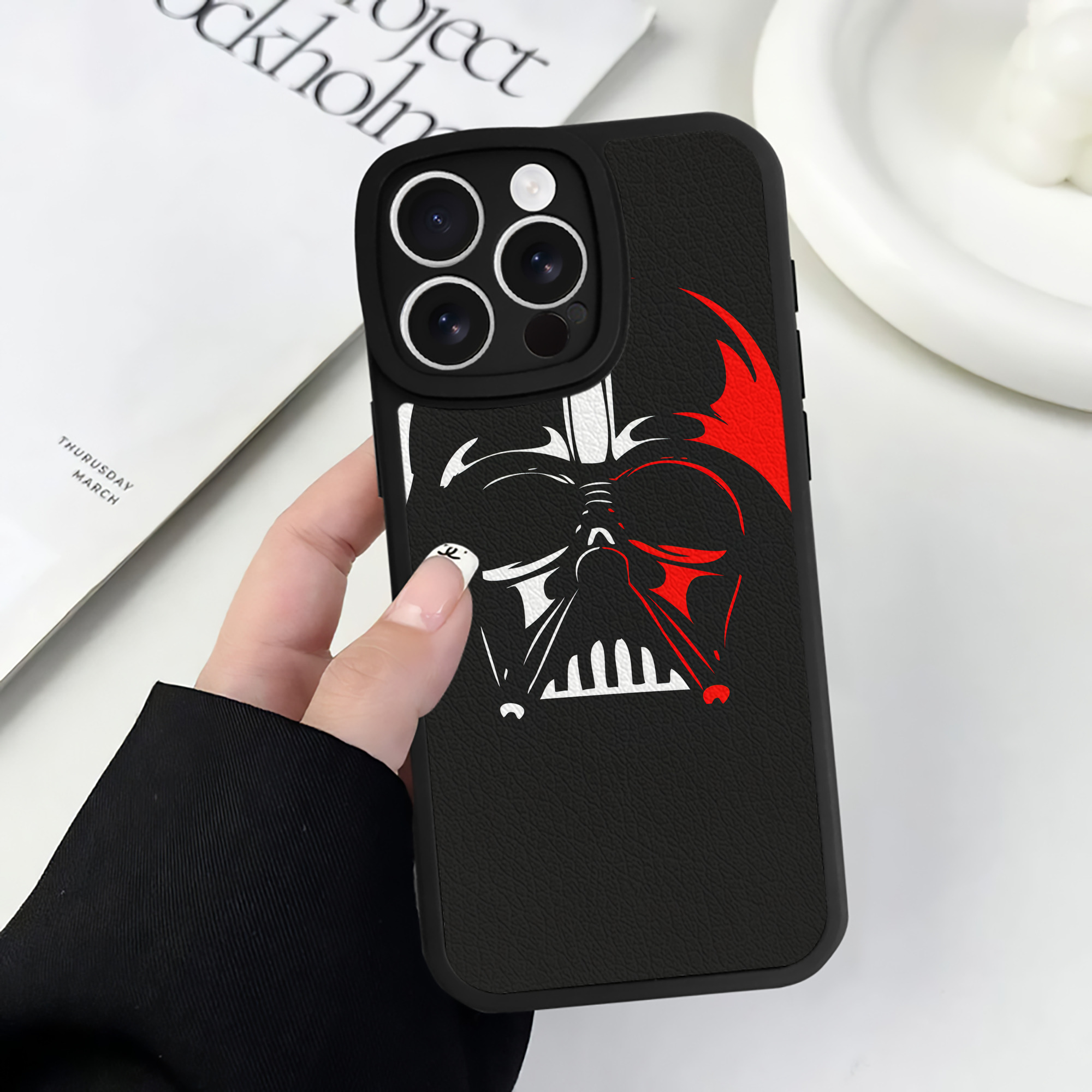 （画像用） スター・ウォーズ Star Wars 【iPhone 16シリーズ対応】シリコンスマホケース（レザー調） 材質：シリコン